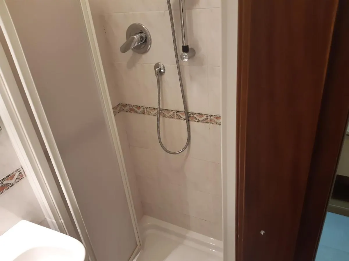 Suore Concezioniste Missionarie - Carmen Salles Roma Bed & Breakfast 0*, Rome Italy